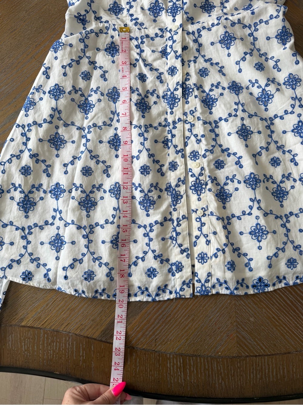 UNTUCKit Audrey Dress Size 12 White Blue Embroidered Belted Shirt Dress - Picture 8 of 8